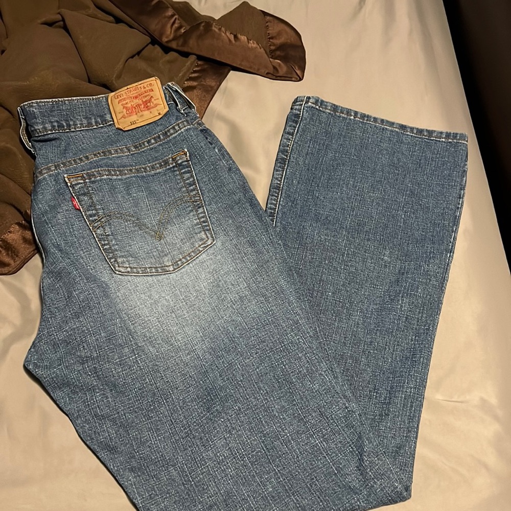 Levi nouveau boot cut jeans